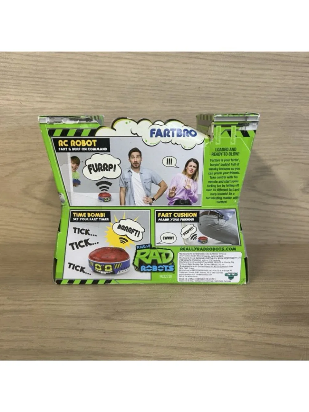 Really Rad Robots - Fartbro Pranking RC Robot with Remote - New Sealed